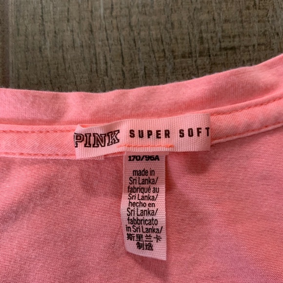 SOLD 🚨Pink Super Soft Cropped Yoga Top - Picture 5 of 5